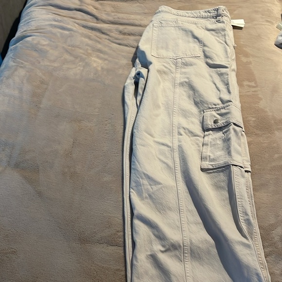 Abercrombie and Fitch loose high rise pants NWT - Picture 5 of 9